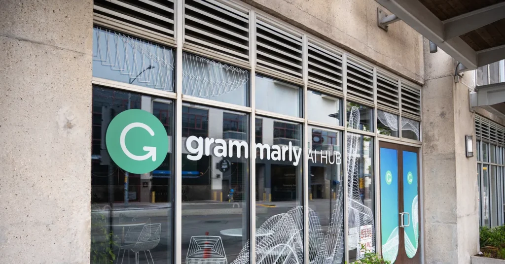 Grammarly’s ‘Expert’ AI Reviews: Dead Writers, No Permission, and a Lot of Nerve