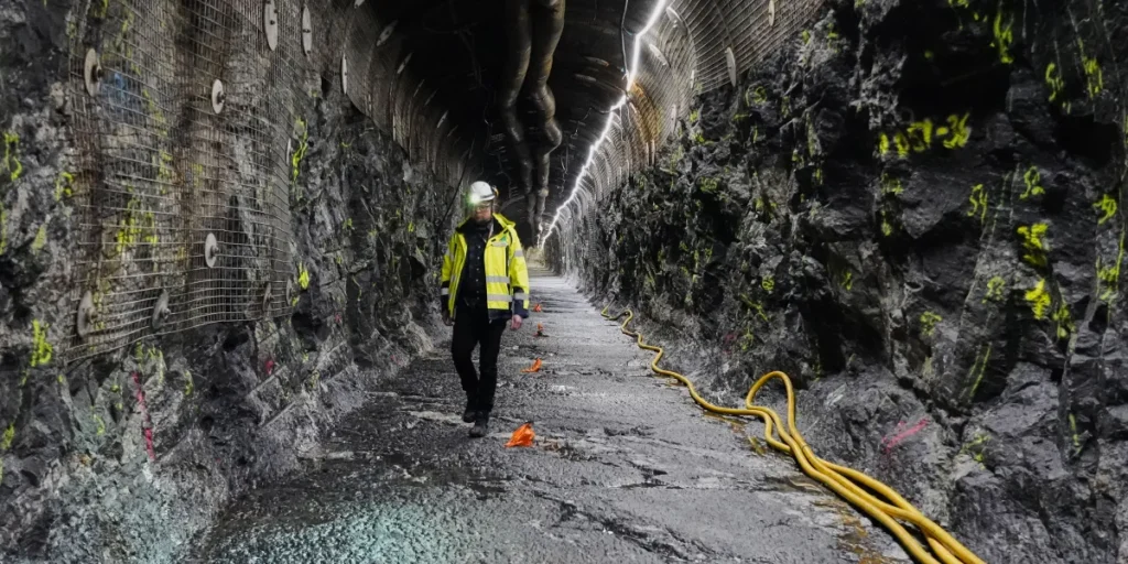 Nuclear waste is the industry’s old problem that tech money can’t ignore
