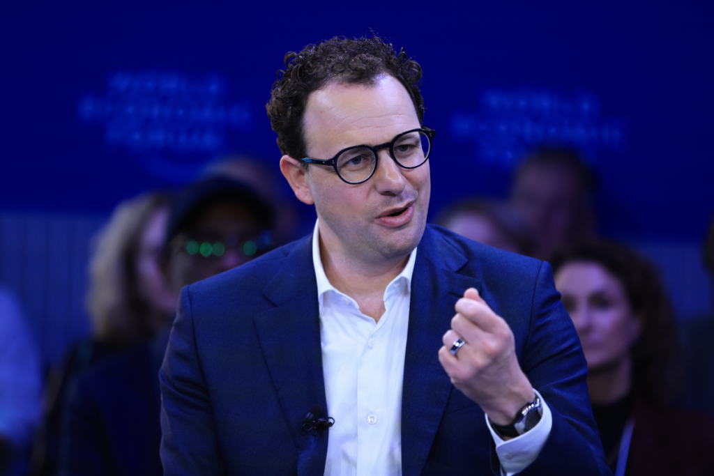 Anthropic Might Be Sitting on a $900 Billion Valuation. That’s Bonkers.